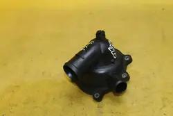 Boîtier de Pompe à Eau S6 C6 5.2FSI 079121115BA