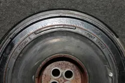 BMW F01 F07 F30 F10 F15 F25 3.0D N57 - Amortisseur de vibrations 8515002
