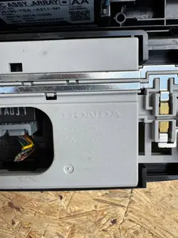 Plaquette lumineuse plafond avant Honda Civic X