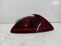 Luz antiniebla trasera derecha Renault Clio III OEM 8200776054