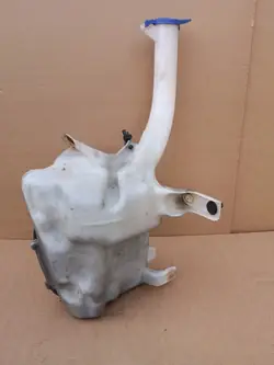 OEM DS73-17B613-AG Spolarvätsketank Kit
