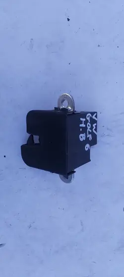 VW GOLF VI HATCHBACK BAKLUCKA LÅS