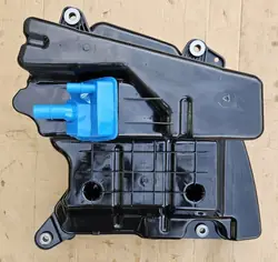 AdBlue-tankpomp OEM 8W0131878BH Audi A4 A5 B9