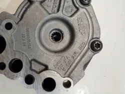 Käytetty VW DSG DQ250 öljypumppu OEM 02E315105A