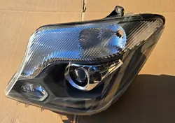 Lámpara xenón izquierda para Mercedes-Benz Sprinter W906