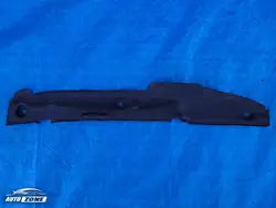 VOLVO XC40 II | Isolation Aile Avant Droit 31442798