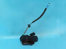 AUDI Q3 F3 SPORTBACK 1.4 TSI 2024 Vänster Bakdörrslås OEM 5TA839015AA