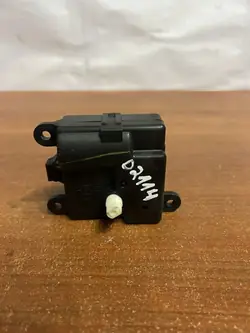 Moteur de volet D2114 pour Renault Laguna III 2008