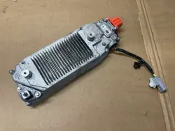 Convertidor de voltaje Toyota OEM G9270-42060 - Usado