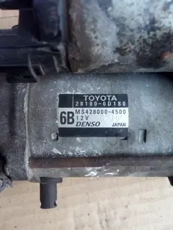 Démarreur Toyota OE 28100 0D 180