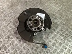 Mercedes-Benz takapyörän navan OEM UTO46267