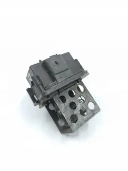 Relais ventilateur chauffage Peugeot 307 OEM 9649247680