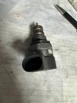 Bränsletrycksensor OEM 256204 för Sprinter 2.2