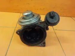 Vanne EGR VW Touareg 2.5 TDI 070128070F 070128073