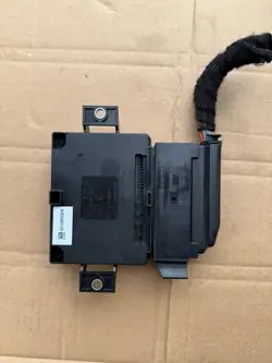 Begagnad bromsstyrningsmodul OEM 8K0907801C