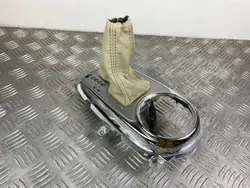 Schaltknaufrahmen OEM P13772B33000 für Infiniti