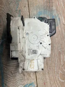 Hintere rechte Türschloss Audi A6 C8