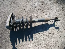 VW PASSAT B5 LIFT 00- 1.9 TDI Etu-Vasen Iskunvaimennin