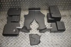 OEM 4M0864317A Tavaratilan vaahtomuovi Porsche Cayenne 9Y