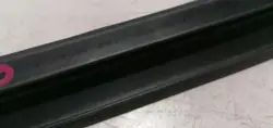 Jeep Cherokee V Dörrtätning OEM 68103085AC Vänster Fram