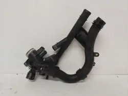 Mercedes vesitermostaatti OEM A2472000215 - Käytetty