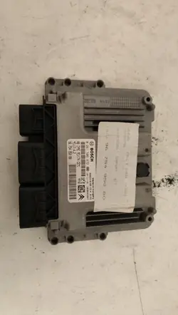 Moottorin ohjainyksikkö OEM 9675495080 Peugeot 3008 1.6
