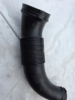Tuyau d'admission Audi A8 D4 OEM 72929291