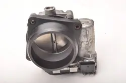 MERCEDES W176 2.0 AMG Klep A2761410125