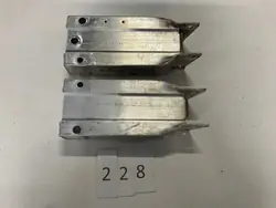 Mercedes kreukelzone W212 rechts en links OEM A2126200995
