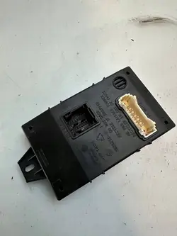 Controlador RENAULT SANDERO BCMX90V7 8201279201