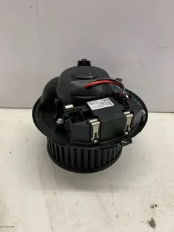 Skoda Octavia II Lift Puhallin OEM 3C0907521F