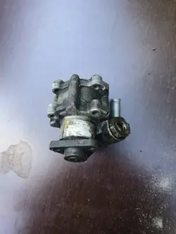 Bomba de direção assistida BMW E46 1.9 105CV OEM 1092742