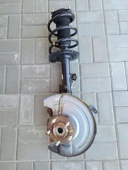 Amortisseur gauche OEM LUOA1856981 pour Mitsubishi Outlander III PHEV