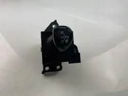 Pommeau de vitesse Toyota Auris OEM 750583LHD - Occasion