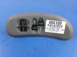 CHRYSLER VOYAGER INTERRUPTOR DE VIDRO 04685732AC
