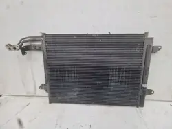 Ilmastointikondensaattori VW Touran I 1T0 1T0298403