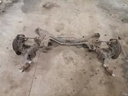 Poutre suspension arrière Honda CR-V IV OEM edrftgyhjnbvcf