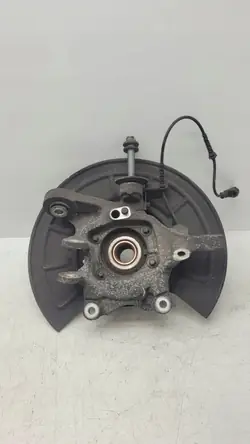OEM 670006805 Moyeu roue avant - Maserati Quattroporte 2014