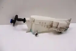 Réservoir lave-glace Volvo V60 II OEM 30747576, 30747577