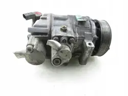 Compresseur AC OEM 1K0820803Q pour VW Touran I 1.9 TDI