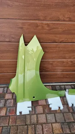 VW CADDY 2K7 Paraurti Anteriore Destro