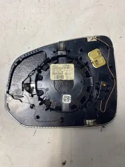 Volvo XC90 II Höger Spegel-Insats OEM 31395537