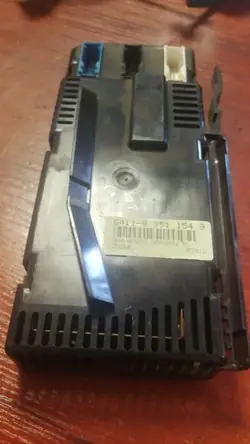 Steuergerät BMW 5 E34 OEM 8351154 - Gebraucht