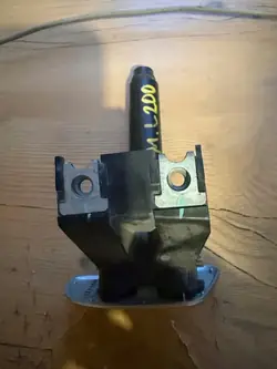 Lave-phare gauche Mitsubishi L200 2016- OEM 250213