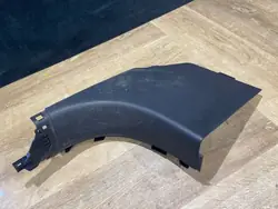 Rechter onderste pilaarbeschermer OEM HK8302348A Jaguar F-Pace