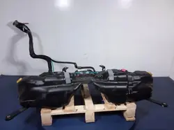 Réservoir à carburant Mercedes-Benz OEM A2124708601