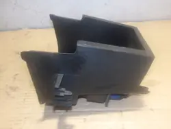 Tupakansytytinpistorasia OEM 498951029 Opel Astra J:lle
