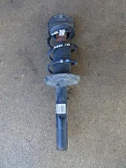 Amortizzatore e molla McPherson GOLF VII A3 8V LEON III TDI 5Q0413023DB