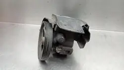 Bomba de dirección asistida Peugeot 206 1.4B 9636868880