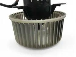 Motor de calefacción Mitsubishi Carisma (DA_) MR270024